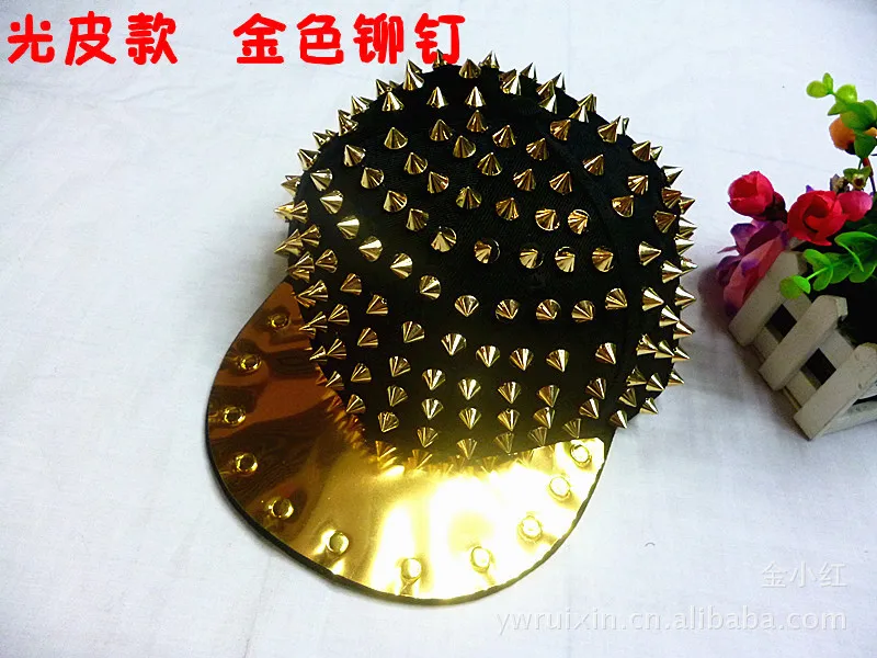 Бейсболка с заклепками золотая заклепка в стиле панк-рок и хип-хоп модная