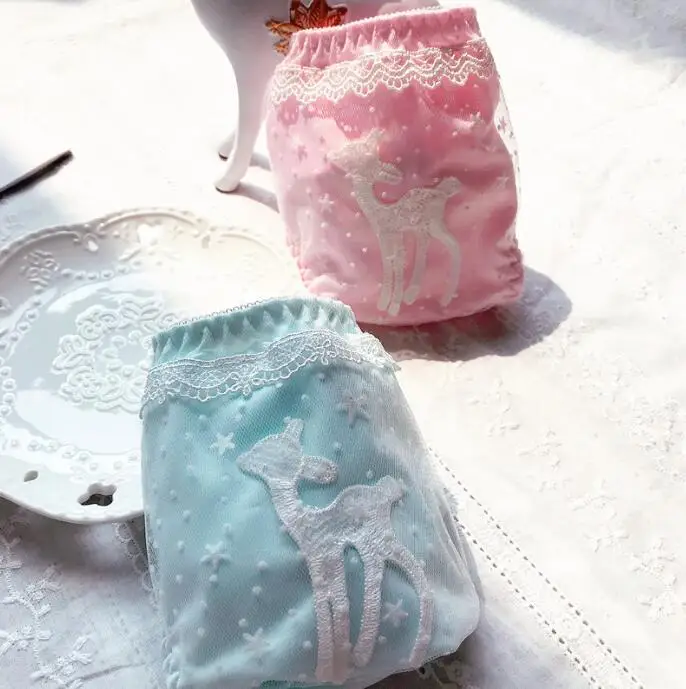 Новое поступление реальное фото M L XL молочный шелк милые Лолита Kawaii Олень Вышивка Трусики Нижнее белье Трусики WP569
