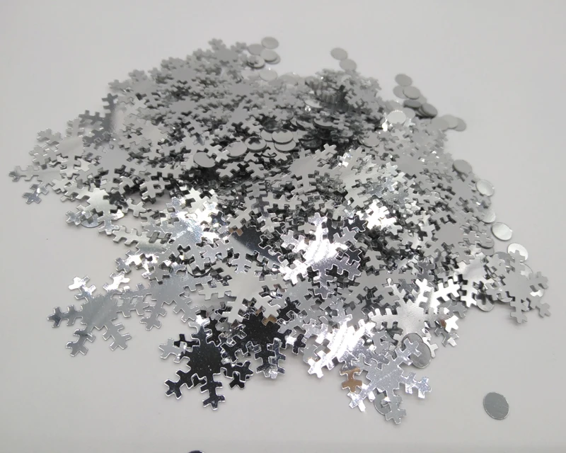 

Бесплатная доставка, набор из 30 г винтажных металлических серебряных снежинок в горошек, смешанные рождественские конфетти для стола, укра...