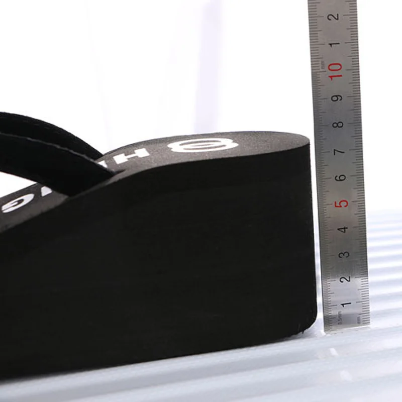 2019 г. модные шлепанцы на платформе Летние плоской подошве и танкетке пляжная