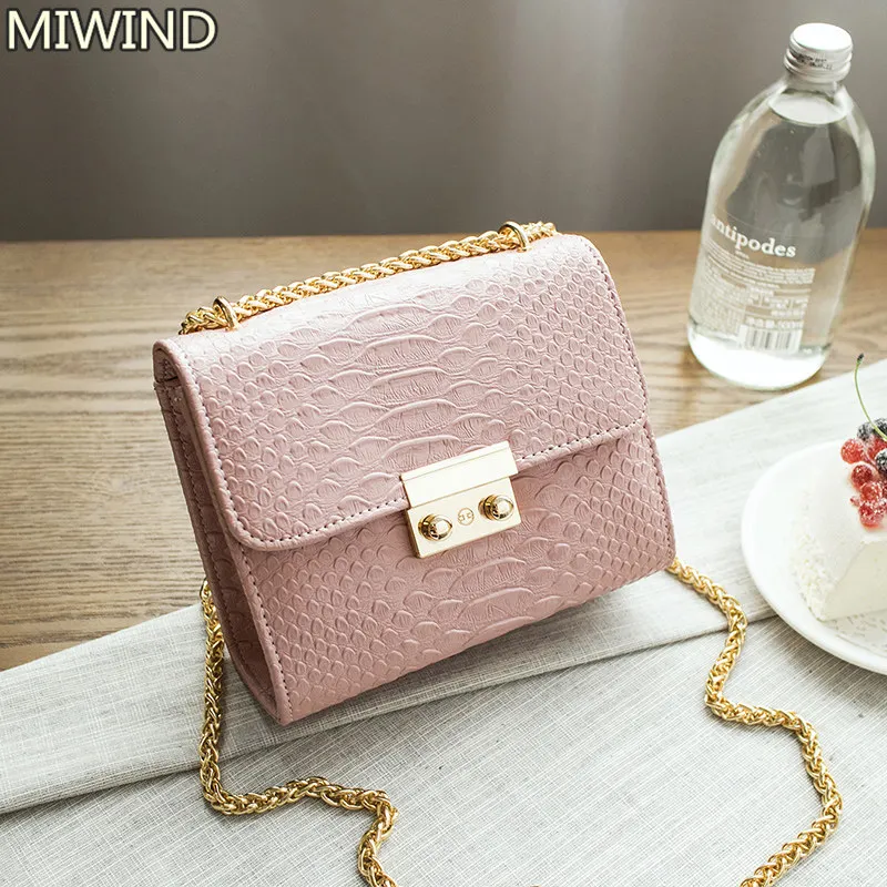 Маленькая женская сумка мессенджер на ремне слинг кошелек дамская сумочка