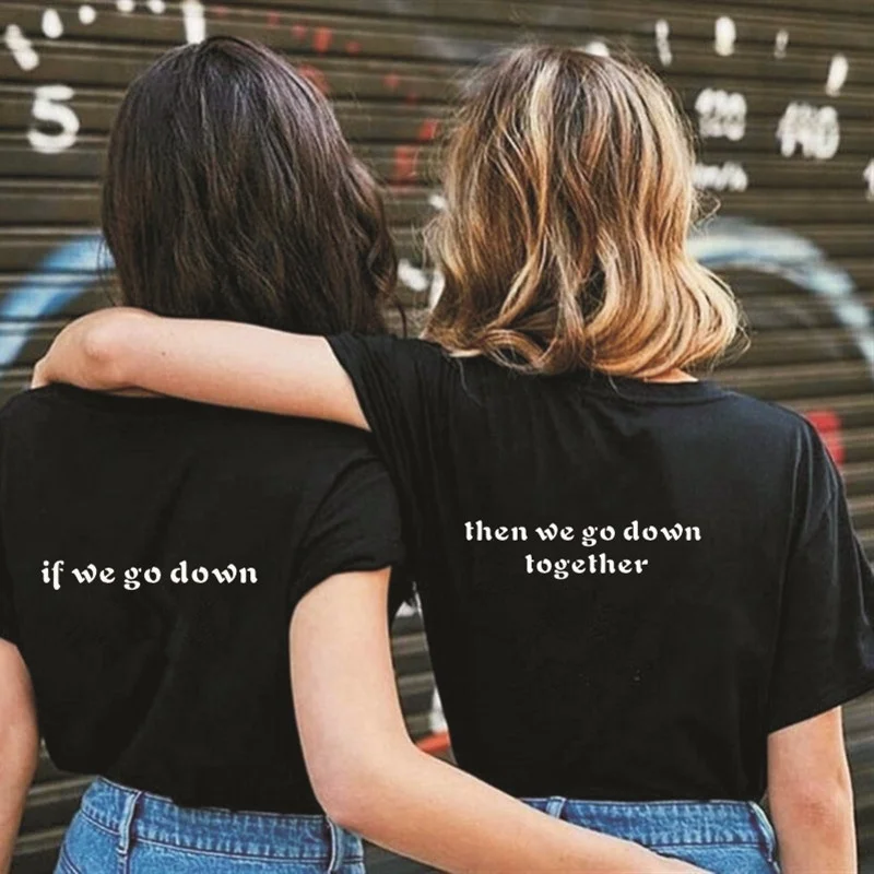 

Футболка женская хлопковая с надписью «Best Friend»