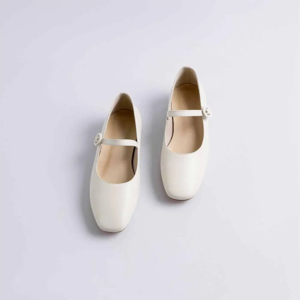 

Krazing pot new full grain leather square toe buckle straps low heels party European design mature lady Autumn shallow pumps l22