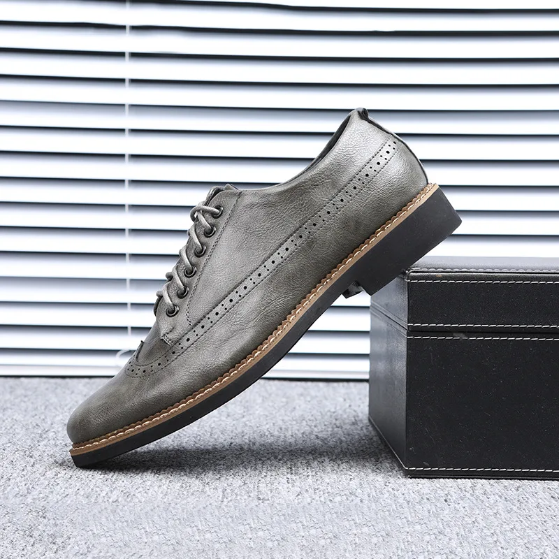 Мужская деловая обувь с острым носком черные модельные туфли в британском стиле