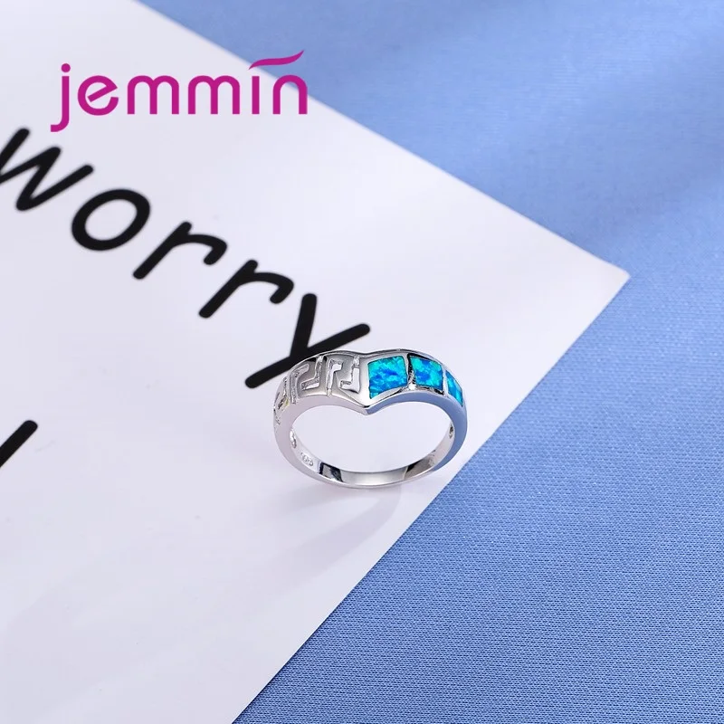 Кольцо из серебра 925 пробы с голубым огненным опалом | Украшения и аксессуары