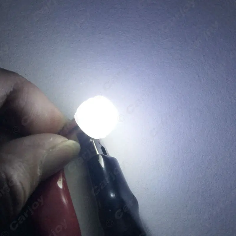 Светодиодная лампа LEEWA для салосветодиодный автомобиля белая 1 5 Вт 4 шт. |