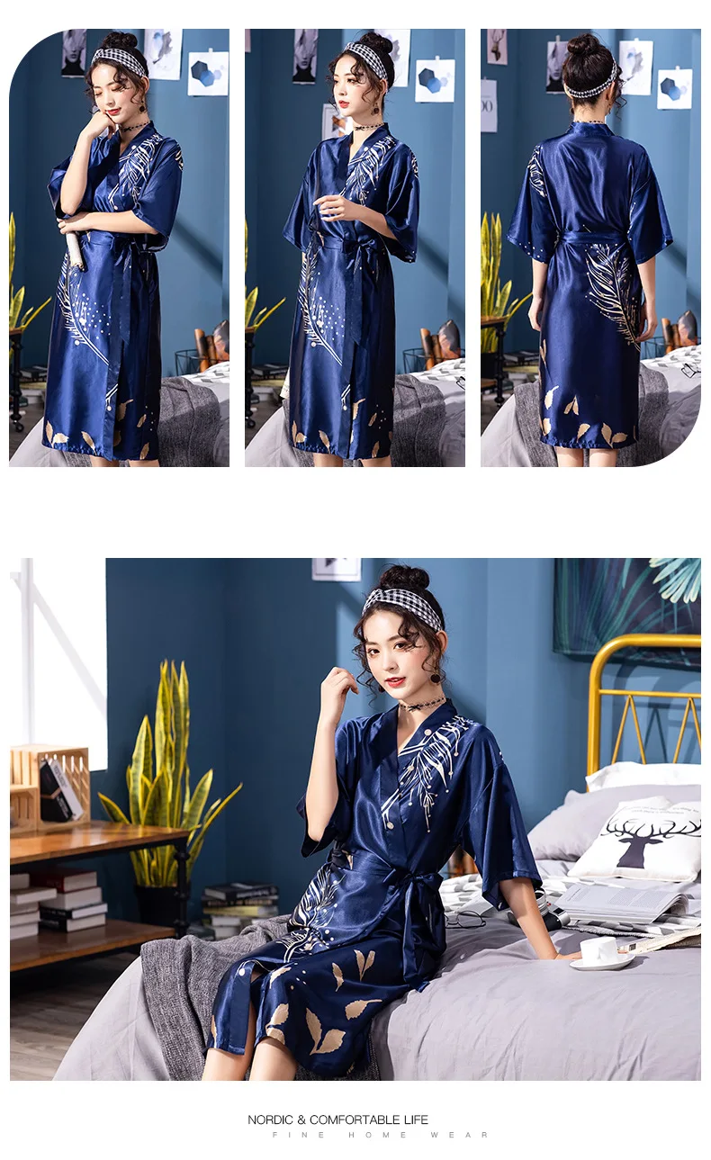 New Pajamas Summer Ladies Large Size Short Sleeve Robe Wholesale Long Silk Printed Sexy Bathrobe