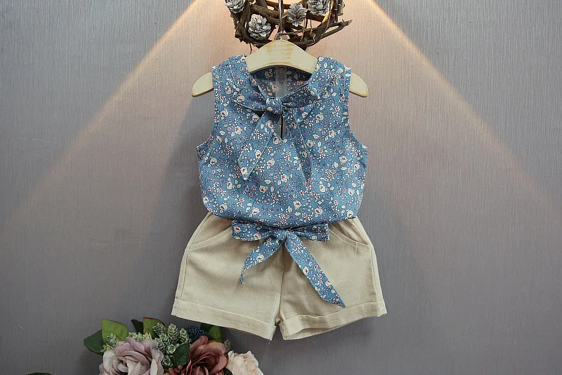 

The new girl will be in 2017. The new girl will have a small, fresh set of two-piece Korean children's clothes1526223137