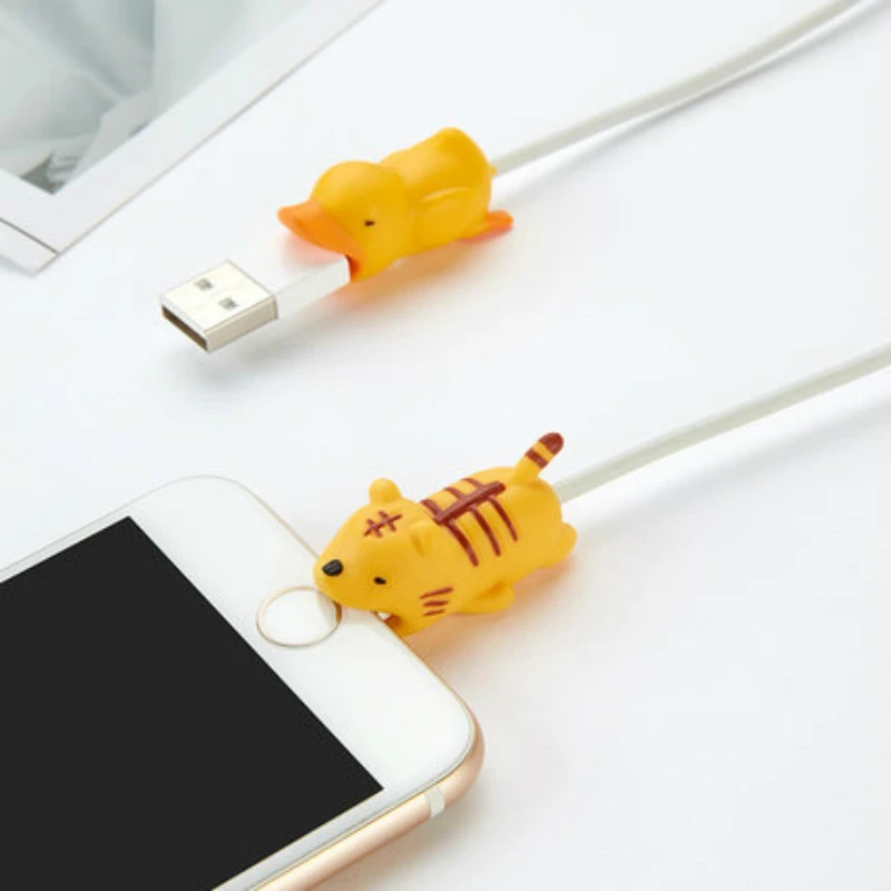 BROEYOUE кабель Кусачки милые животные протектор для iPhone Органайзер Свинья Панда