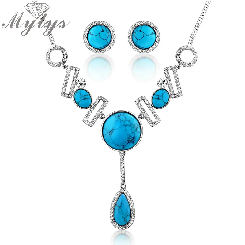 Ожерелье с подвеской и круглые серьги-гвоздики в стиле ретро | Украшения