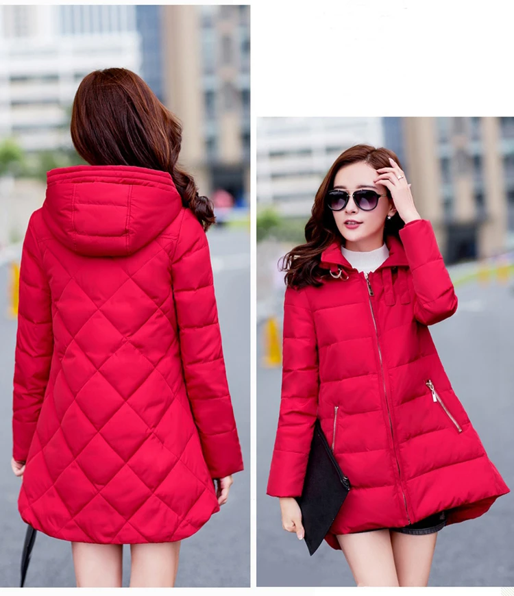 Женский длинный пуховик с капюшоном свободный толстый теплый на белом утином