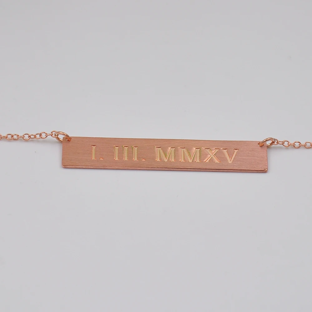 Оптовая продажа розовое золото римские цифры гравировка даты подвеска изящные