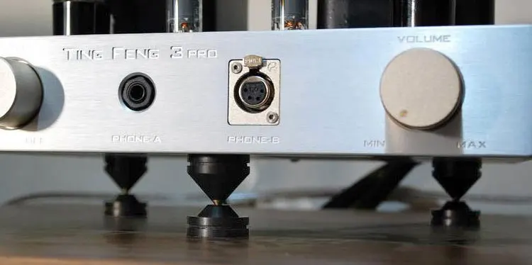 4 пары черных и металлических шипов 33 мм/трубчатый усилитель/динамик/Hiend шт.