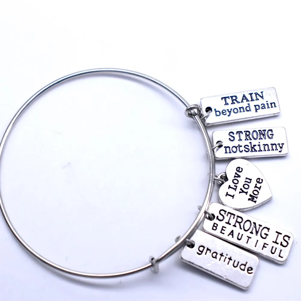 Прочный красивый прочный не тонкий поезд за пределами боли я люблю тебя более