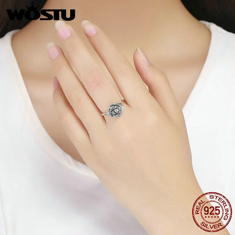 Кольцо женское из серебра 100% пробы с фианитами