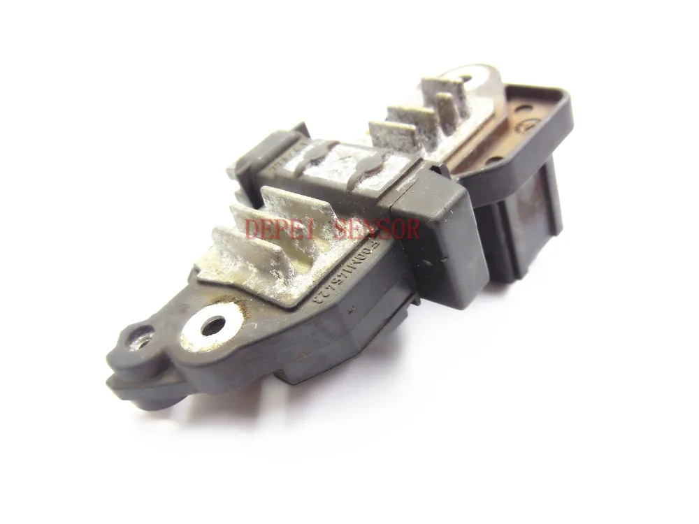 XYQPSEW генератор регулятор напряжения для 01 06 BMW 320 325 330 525 530 X5 Z3 F00M145251|Температурный