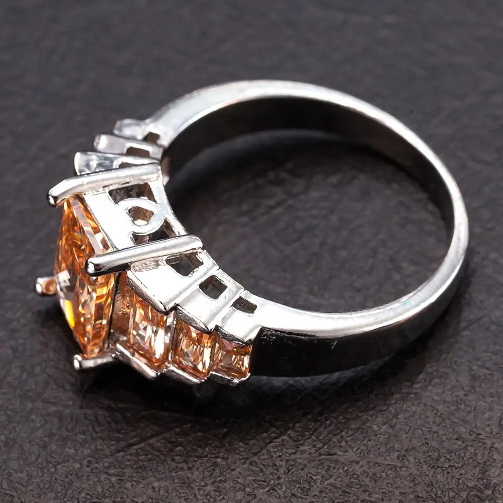 Женское кольцо с квадратным цирконием ААА Lcuk оранжевого цвета для