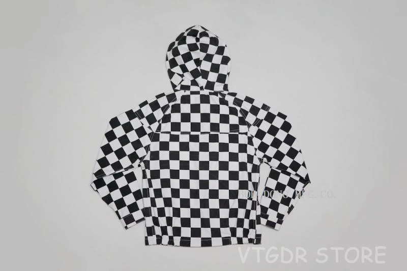 Мужская легкая куртка в клетку черно-белая винтажная толстовка на молнии с