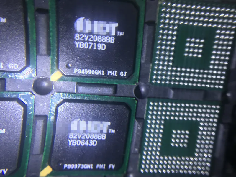 3 шт. оригинальный быть отличного качества IDT82V2088BB 82V2088BB PEB2466HV2.2 PEB 2466 H D78C10AGF