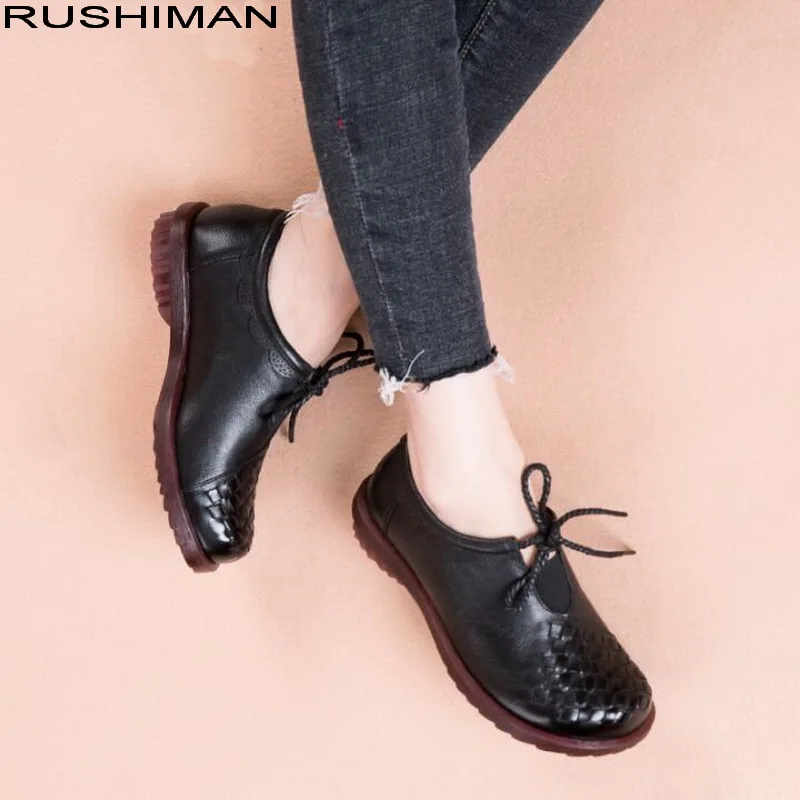 RUSHIMAN Women Genuine Leather Flat Shoes Lace-Up Moccasins Mother Soft Ladies Shoes hand-woven Flats Black Fashion Casual Women
