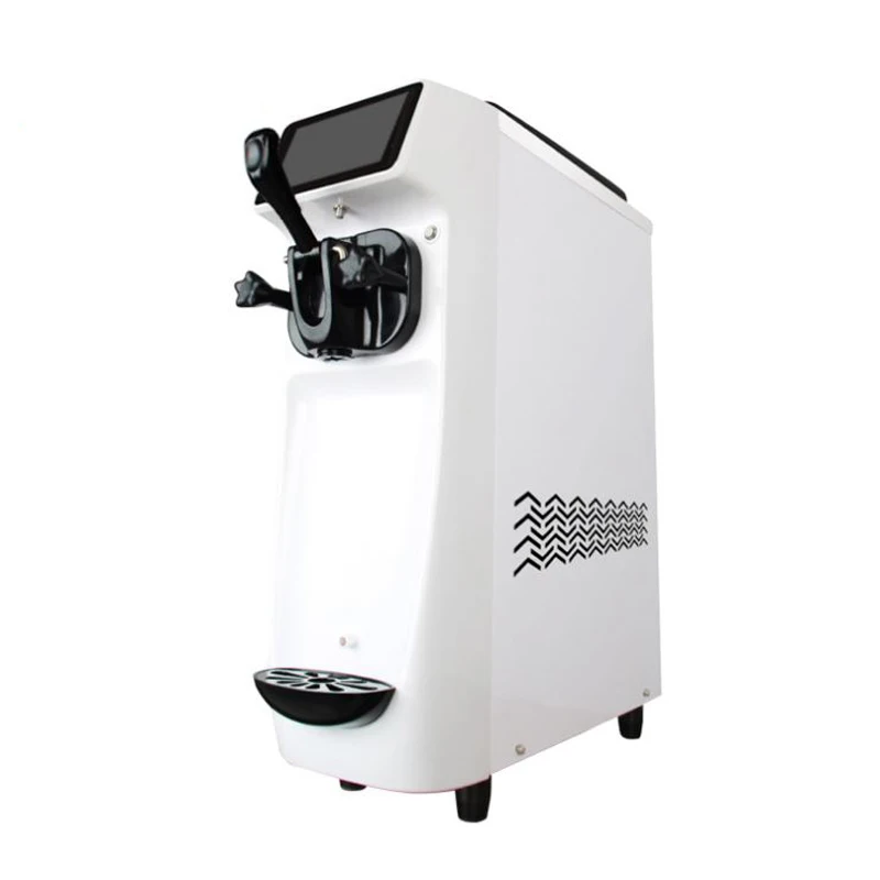 Настоящие фрукты мороженое смешивание замороженных фруктов