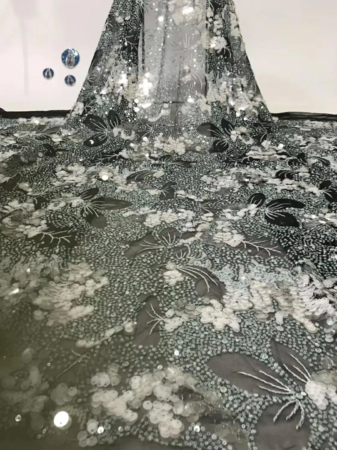 

New Design African Lace Fabric Nigerian Lace Fabric with Sequins French Net Lace Fabric 2019 High quality XB36