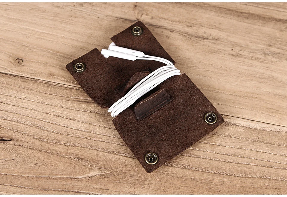 Luxury genuine leather earphone cable organizer wire winder for Earphone USB cable protector management holder mini personalized