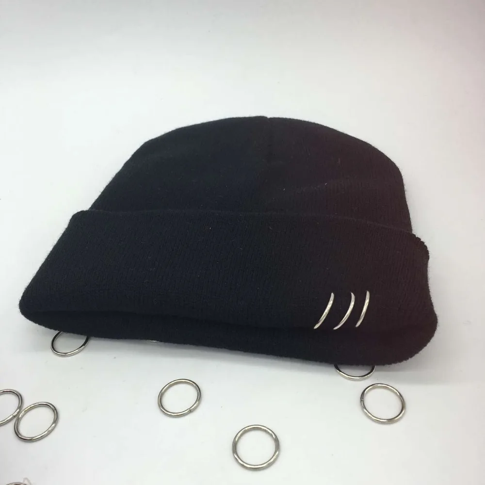 2016 NEWEST fashion 100% hand made UNIQUE IRON RINGS beanie hat cute aduit winter knitted hats | Аксессуары для одежды