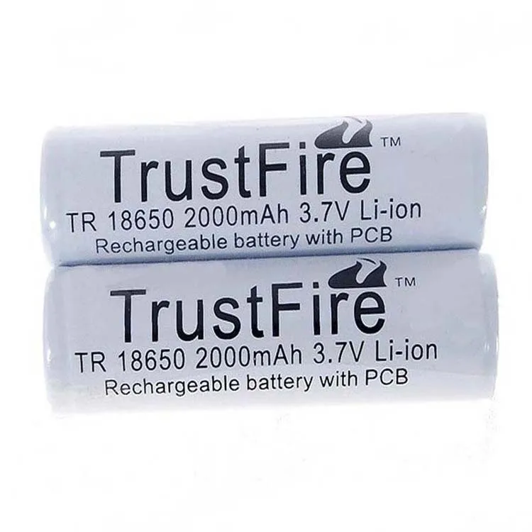 2pcs/lot TrustFire Protected TR 18650 2000mAh 3.7V Rechargeable Lithium Battery with PCB Power Source For LED Flashlights