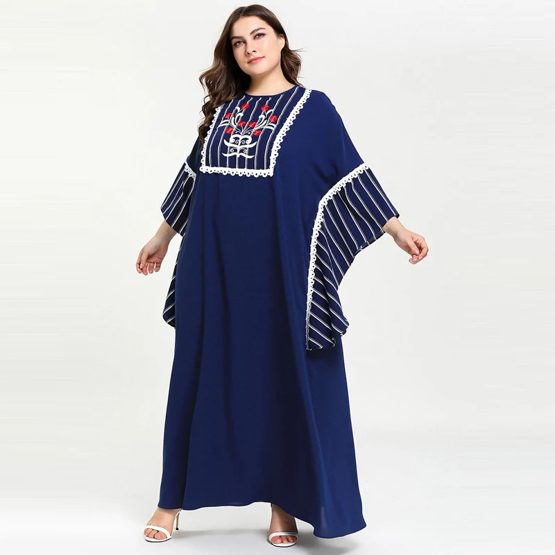 Женское свободное платье макси в полоску с вышивкой мусульманское рукавом