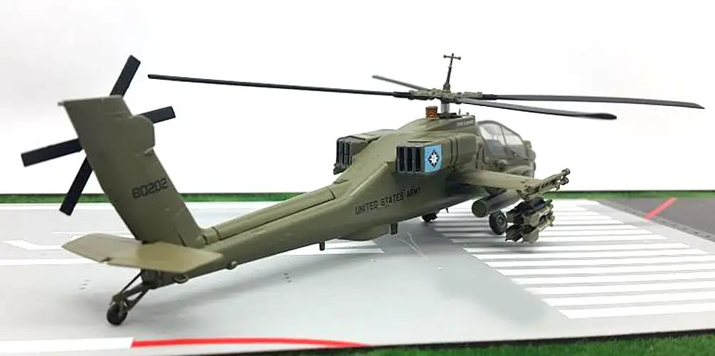 США Boeing AH-64 Apache 1/72 готовый вертолет легкая модель без литья под давлением |