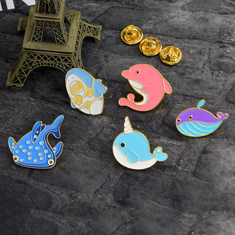 DoreenBeads мультфильм брошь с рыбой КИТ Акула фугу рыба Осьминог Дельфин булавки нашивка для куртки пальто рюкзак аксессуары 1 шт