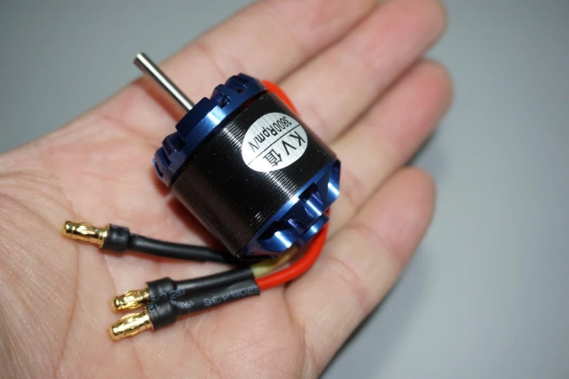 Внешний роторный бесщеточный мотор OK500 KV3800 2 шт. для радиоуправляемой модели