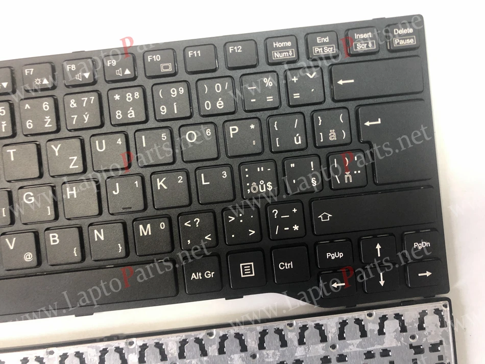 Клавиатура для ноутбука Fujitsu Lifebook E733 E734 E743 E744 E546 E547 E544 E736 черная рамка CZ SL US Layout