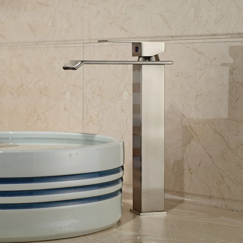 Настенный смеситель Водопад с одной ручкой столешница для крана ванной комнаты