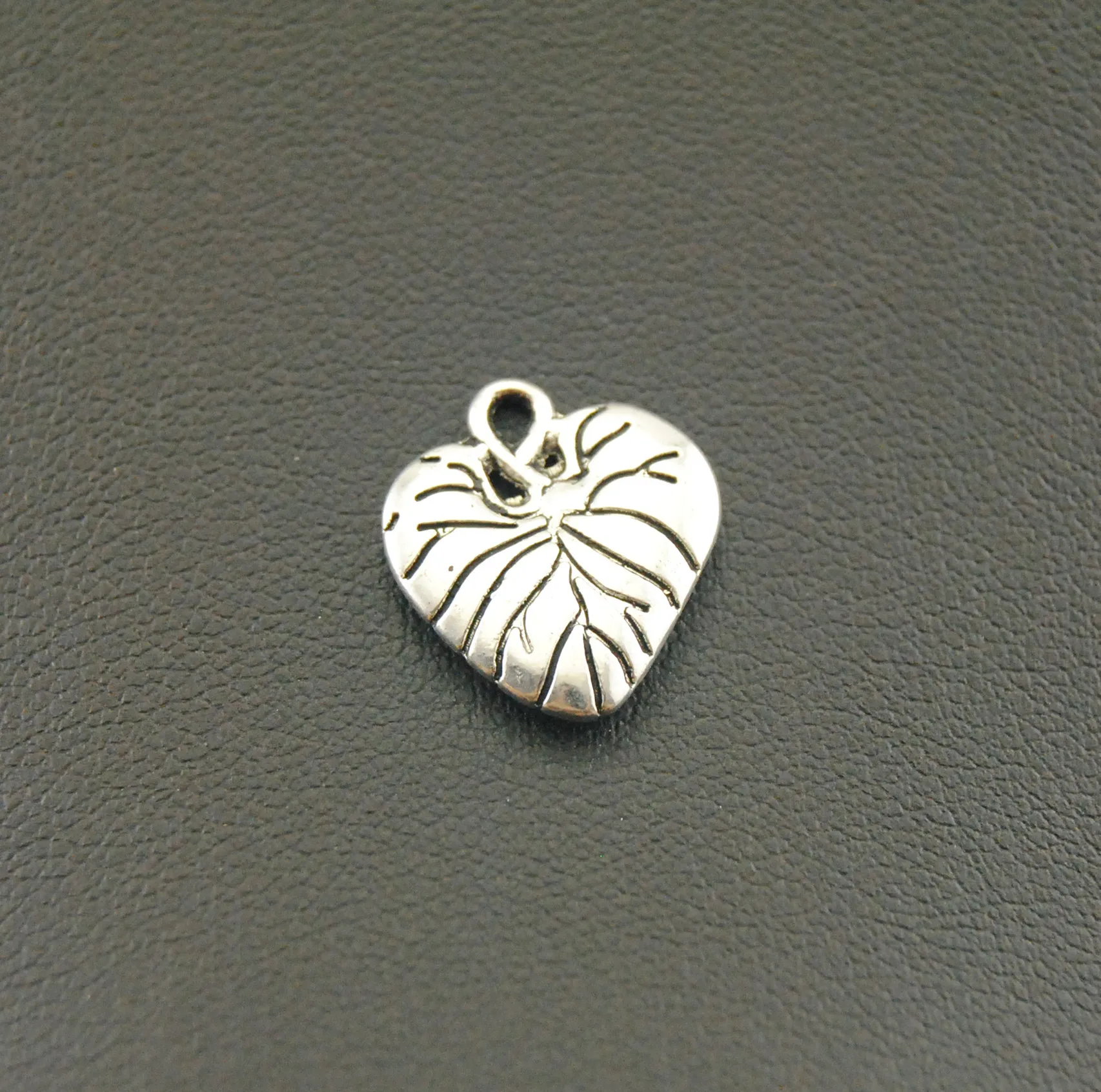 Очаровательные Подвески 5 шт. человеческое Анатомическое Сердце серебряного