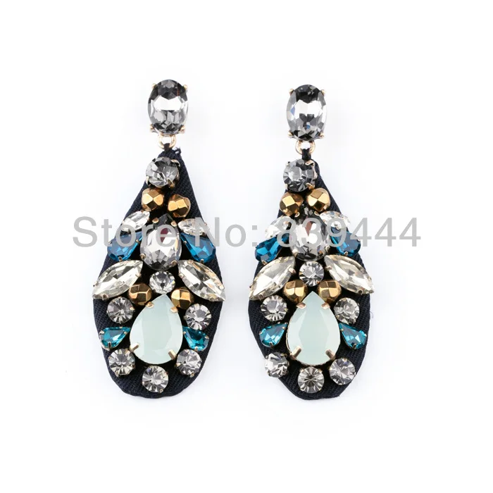 

Retro Elegant Color Crystal Shoes Charm Earrings