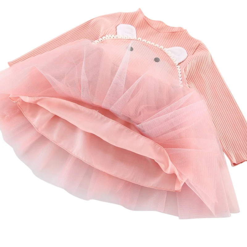 Платья для маленьких девочек весенние свитера с длинными рукавами и рисунком