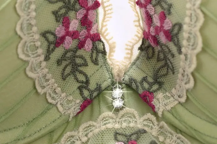 Комплект хлопкового нижнего белья в полоску зеленый комплект с бюстгальтером