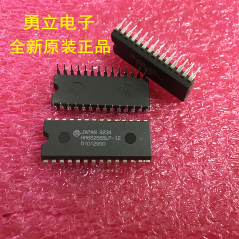 

HM65256BLP-12 новые импортные оригинальные