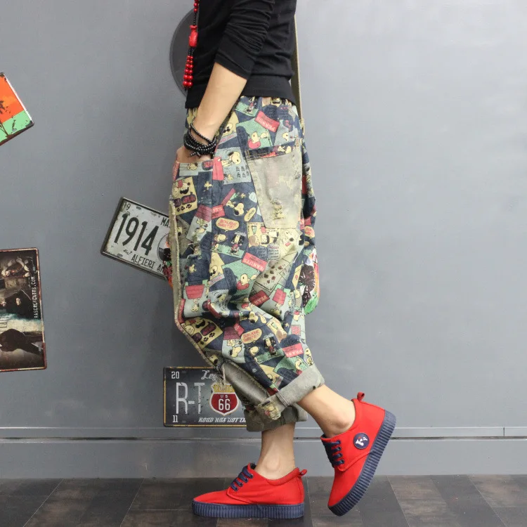 

fashion Spring new Women Hole Denim Harem pants Vintage casual Washed Jeans pants Female elastic waist loose jeans harem pants