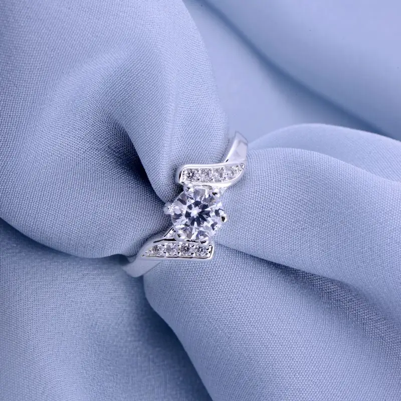 Инкрустированное блестящее круглое посеребренное кольцо оптовая продажа модные