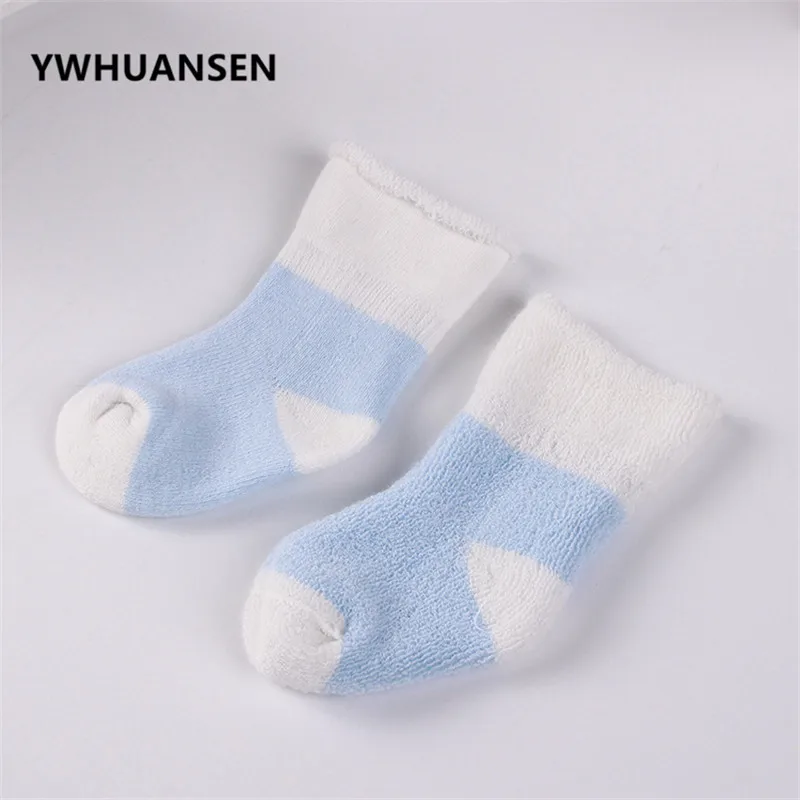 YWHUANSEN/5 пар/лот, суперплотные короткие носки для девочек, зимние детские носки для девочек, мягкие махровые носки для мальчиков, одежда для новорожденных