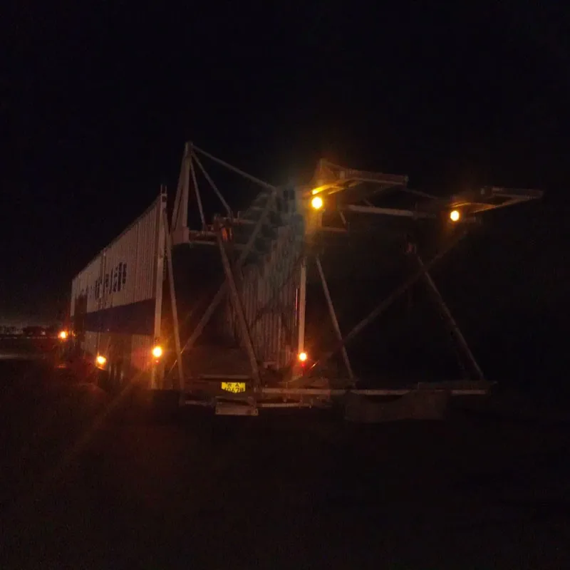 Высокое качество 12/24 В постоянного тока светодиодные тормозные огни для