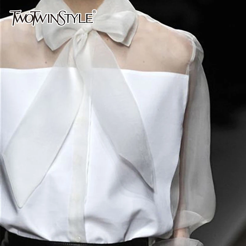 Блузка TWOTWINSTYLE белая с бантом на шнурках рукавом фонариком весенняя 2020|Блузки| |