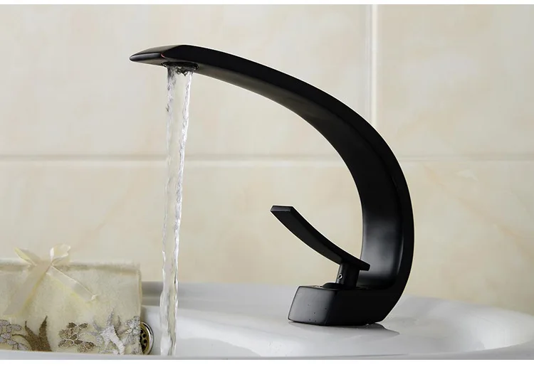 Производители оптовой бесплатная доставка ванной кран белый и черный стиль