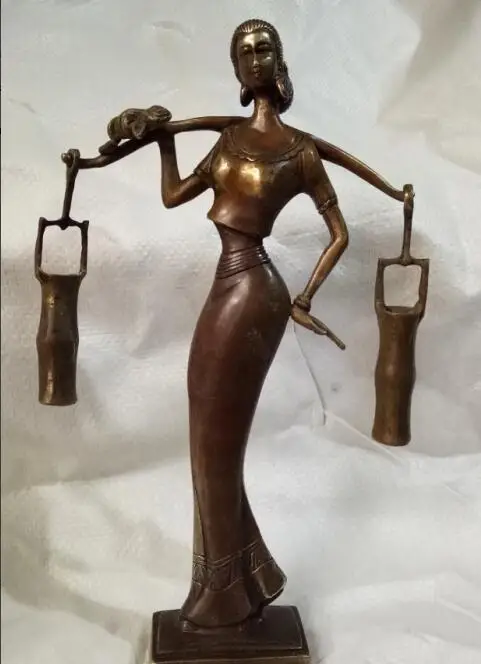 Старинные китайские бронзовые скульптуры резные красивыми сельскими женщины |