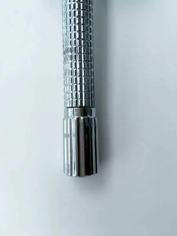 Безопасная бритва из хромированного сплава высшего качества с упаковкой