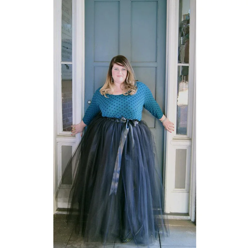 

Vintage Black Long Tulle Skirt Women 5 Layers Tulle Tutu Elastic Waist Maxi Skirt for Women Custom Made Wedding Bridesmaid Skirt