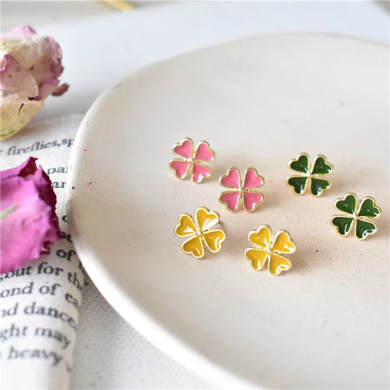 Милые серьги-гвоздики EM025 для женщин темпераментные украшения в виде сердца